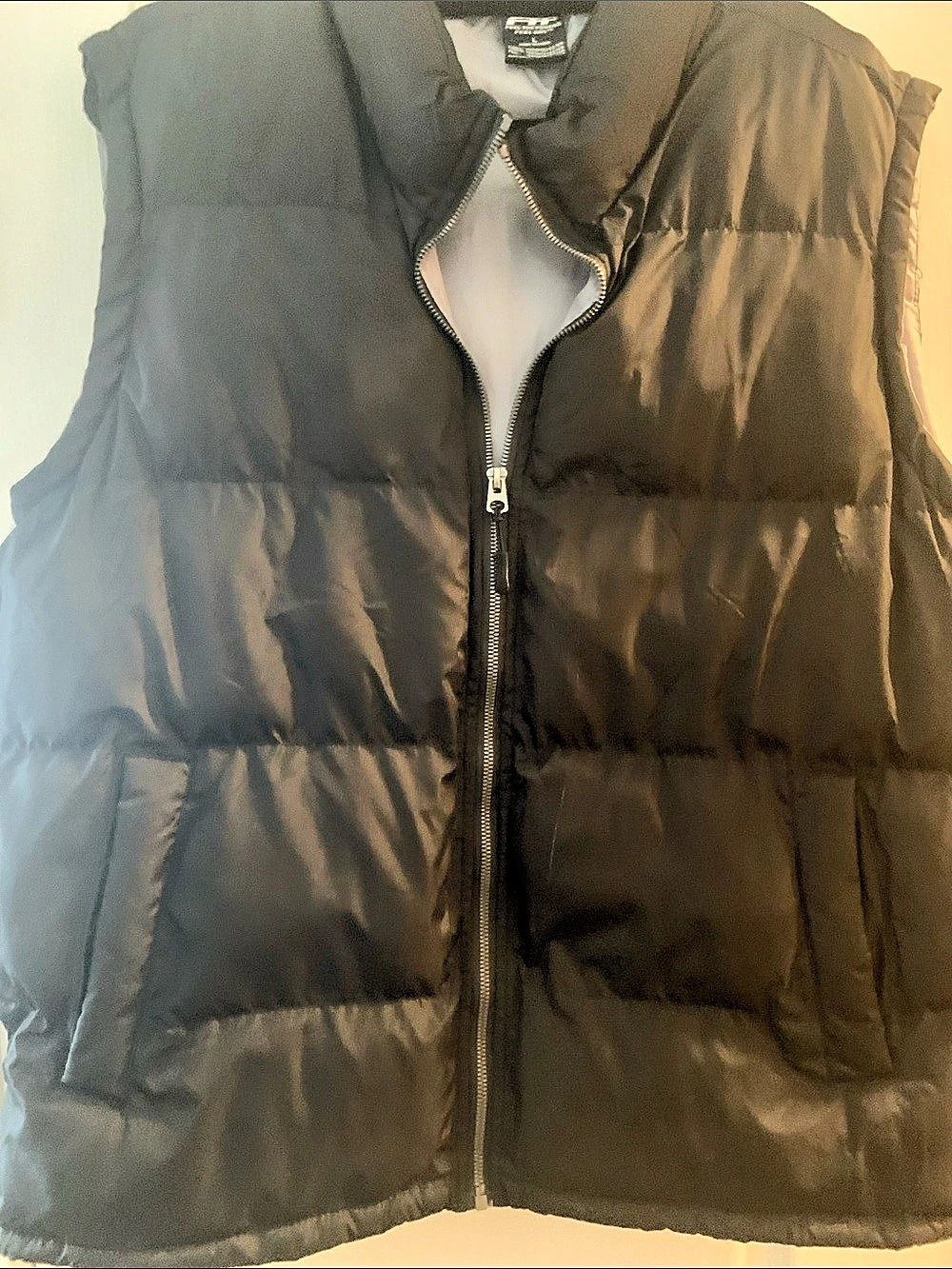 Feel Dry Comfort Men's Black Puffer Vest Size Large NWT
